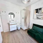 New Studio With Private Bathroom And Balcony