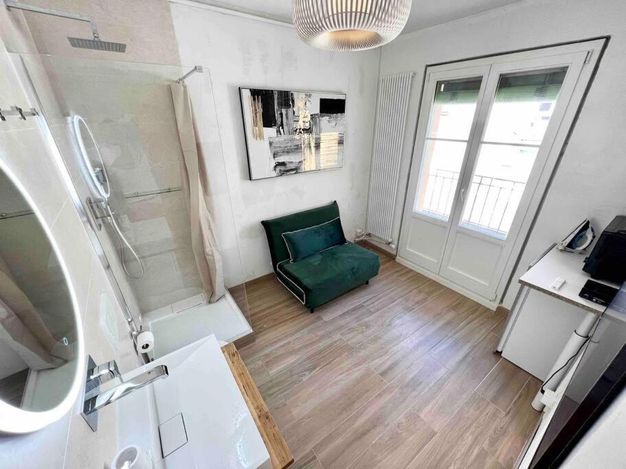 New Studio With Private Bathroom And Balcony Apartamento *